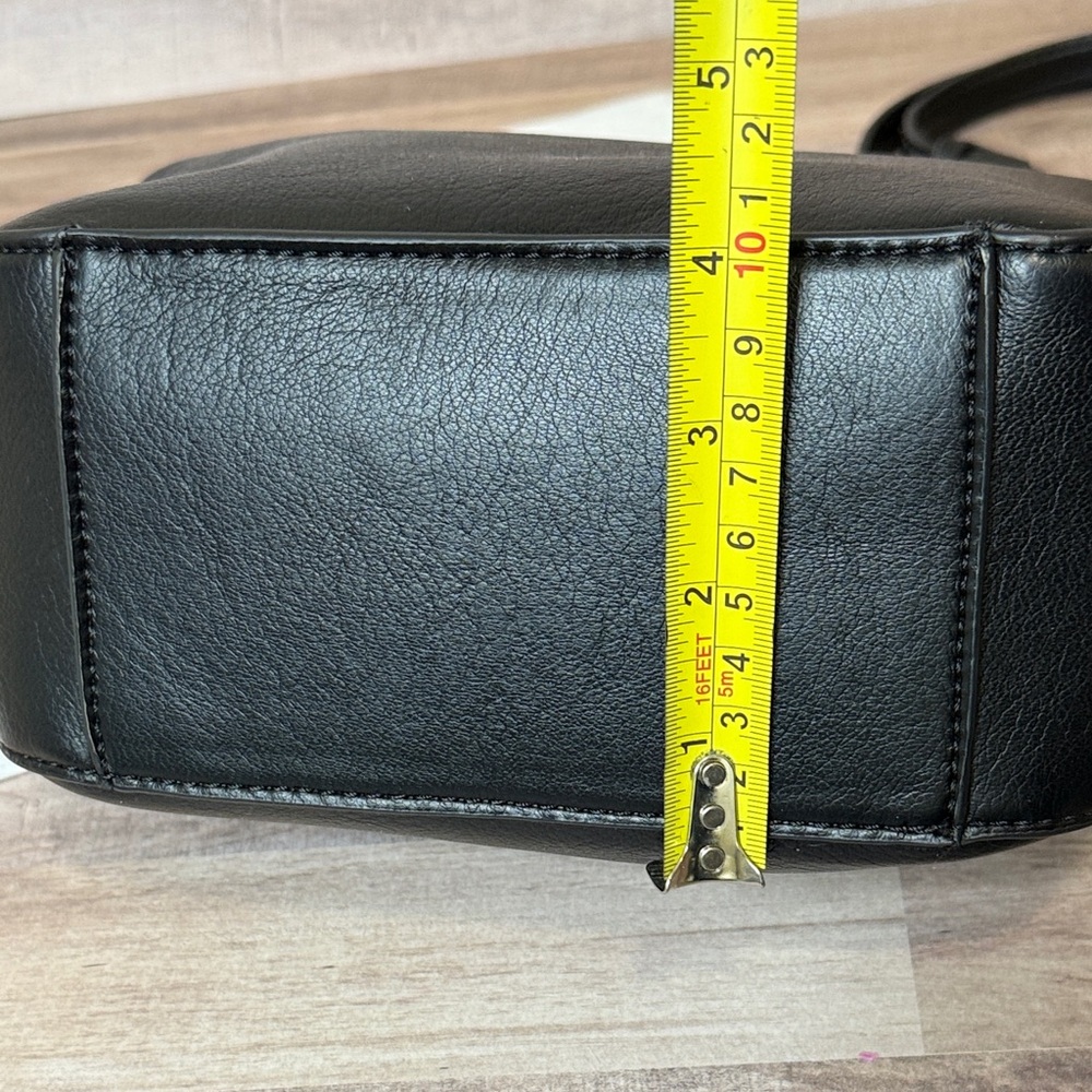 EUC Zara Metal Handle Bag - Picture 5 of 8